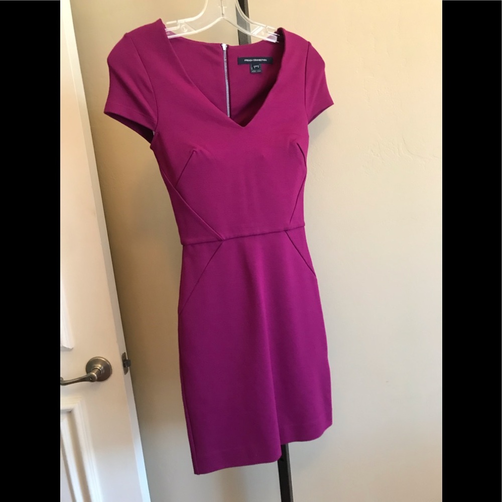 FRENCH CONNECTION RASPBERRY COLOR DRESS SIZE 0